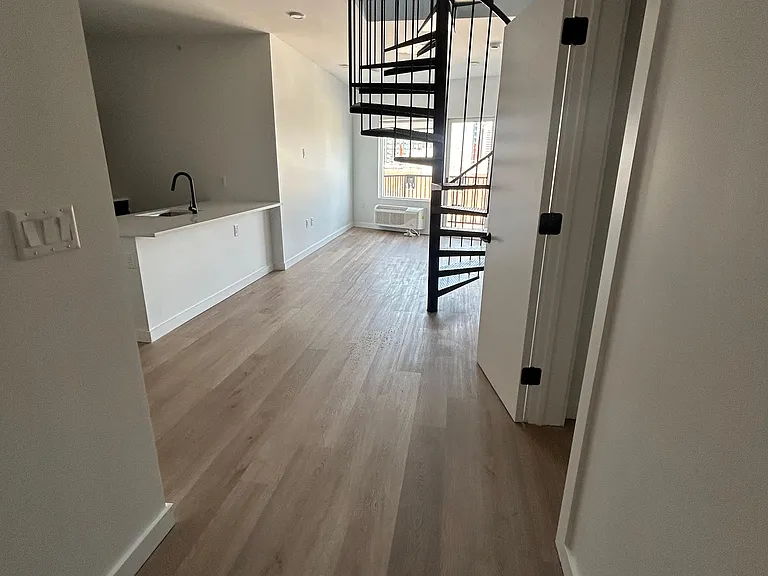 6 Madison St #VAR1 — Photo 39