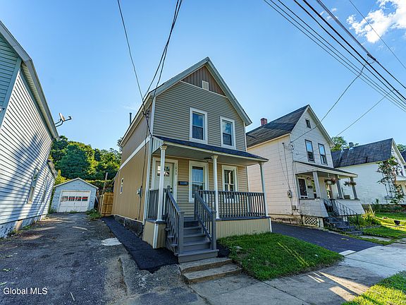 2nd image of 1033 Glendale Pl