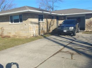 224 Cleveland Ave, Defiance, OH 43512