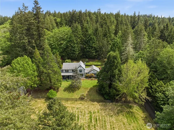 15257 Bandix Road SE, Olalla, WA 98359