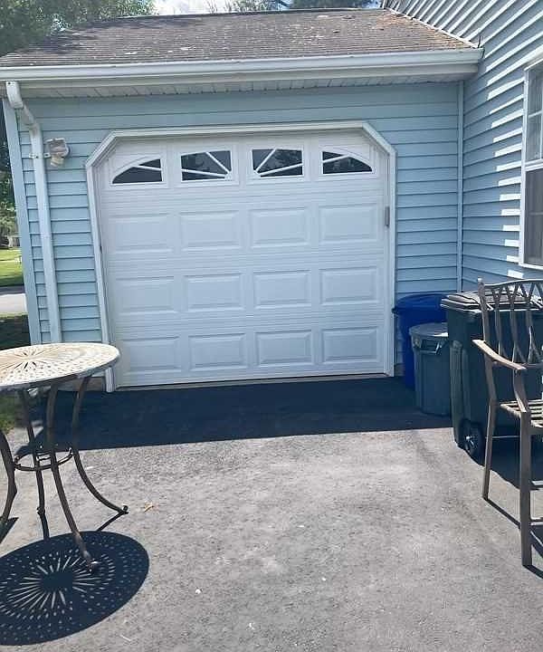 2nd image of 55 Datchet Close