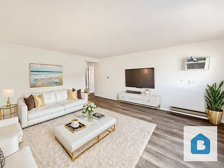 50 Royal Crest Dr. — Photo 2