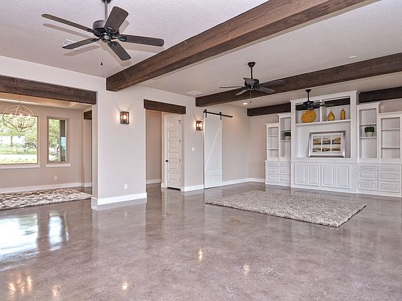 3rd image of 10022 Dos Cerros Dr