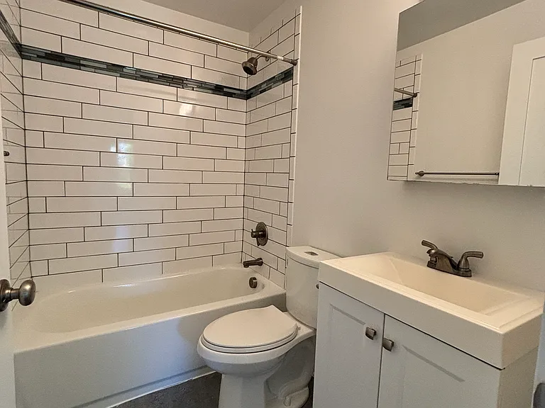 5616 NE Mason St — Photo 11
