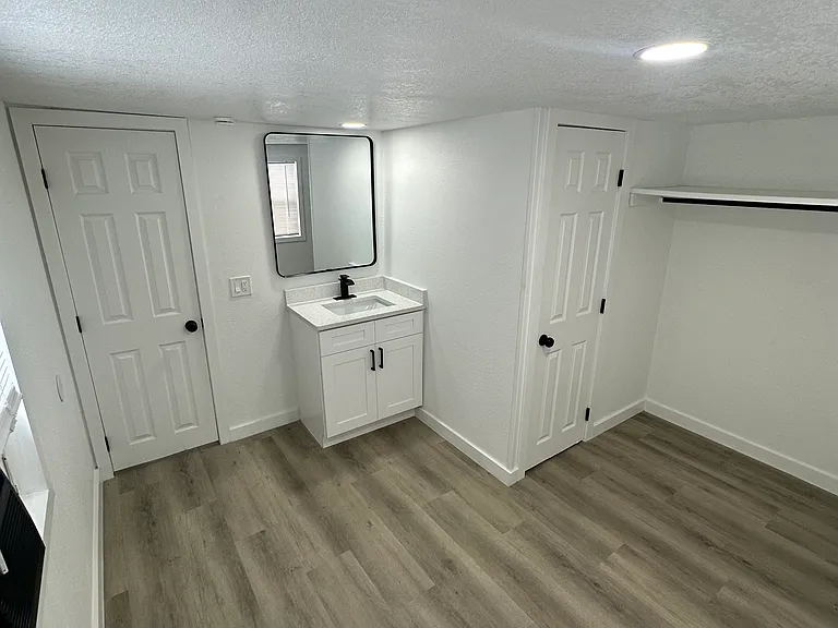 2605 Jungle St #12 — Photo 10