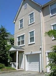 2nd image of 450 Evesham Ave