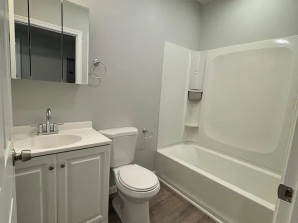 11 Leo Turo Way APT 1B, Worcester, MA 01604