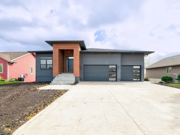 3006 Chaplin Dr, Milford, IA 51351