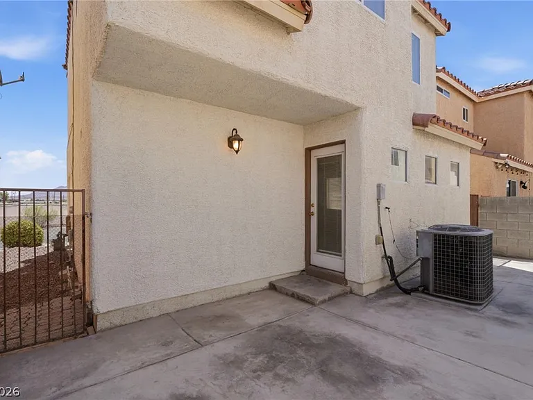 4049 Flower Patch St — Photo 18