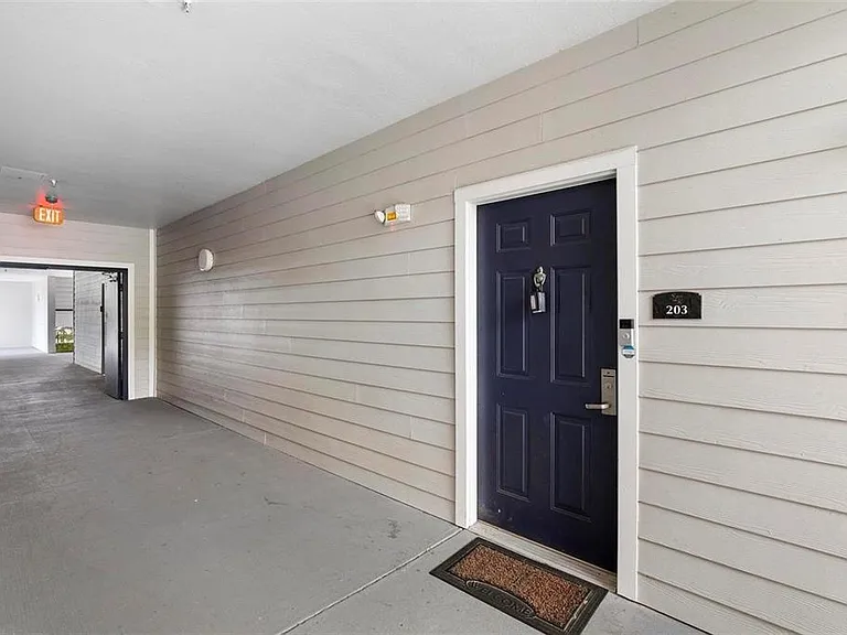 3174 Feltrim Pl #203 — Photo 4
