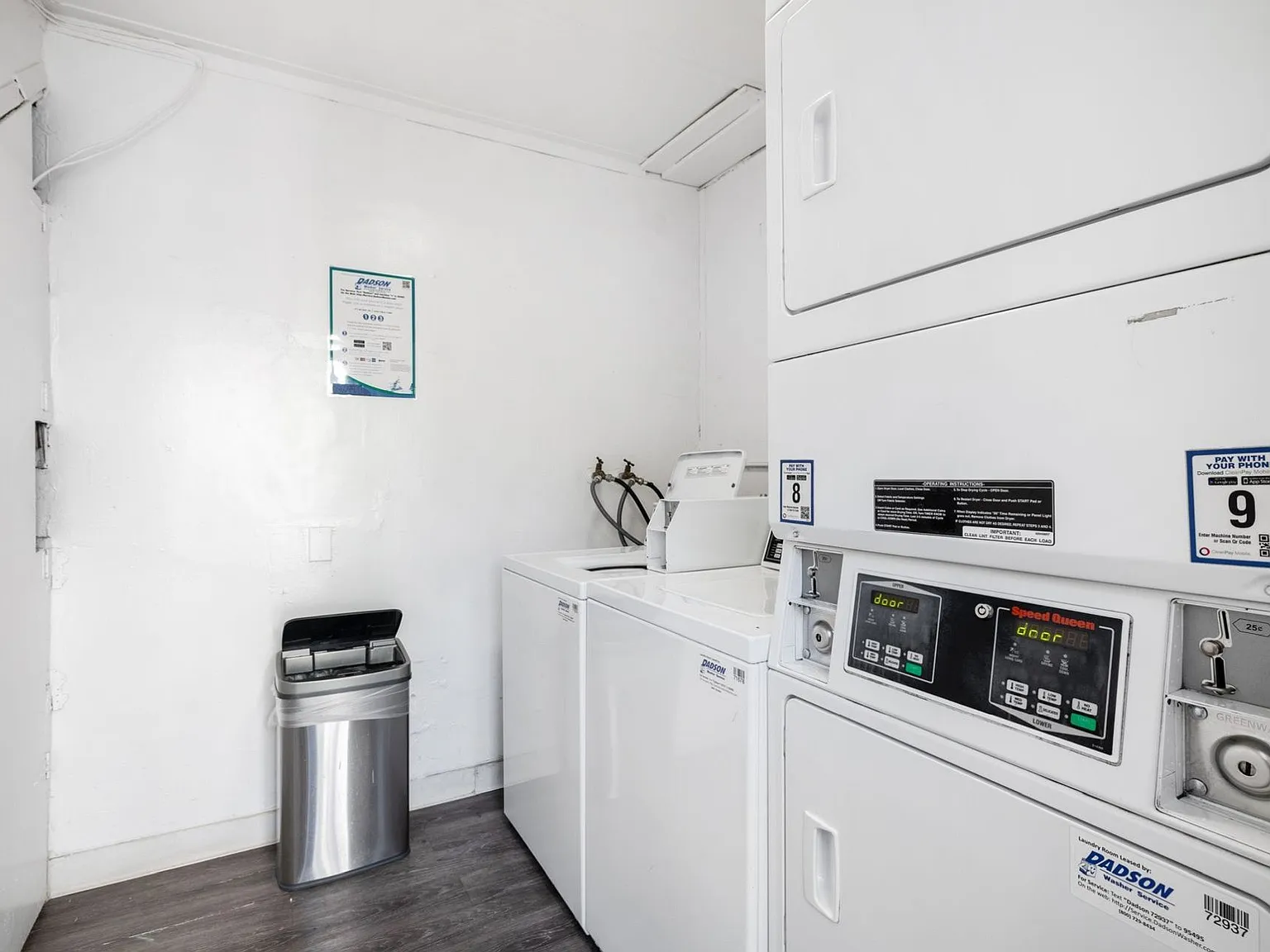 3537 Clarington Ave — Photo 4
