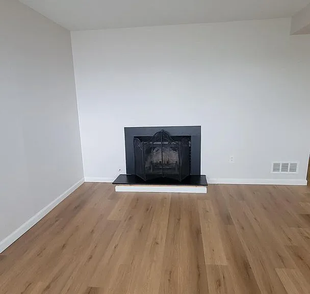 1845 Clayton Ave #110 — Photo 15