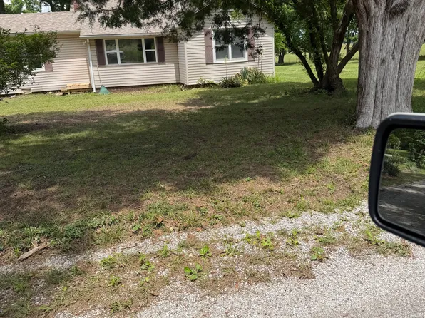 205 Driftwood Ln, Sparta, MO 65753