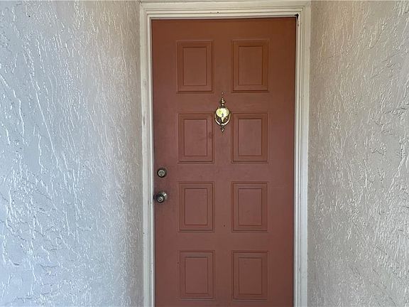 3rd image of 105 Sand Pine Cir