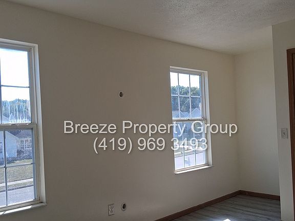 2nd image of 2816 Benford Ln