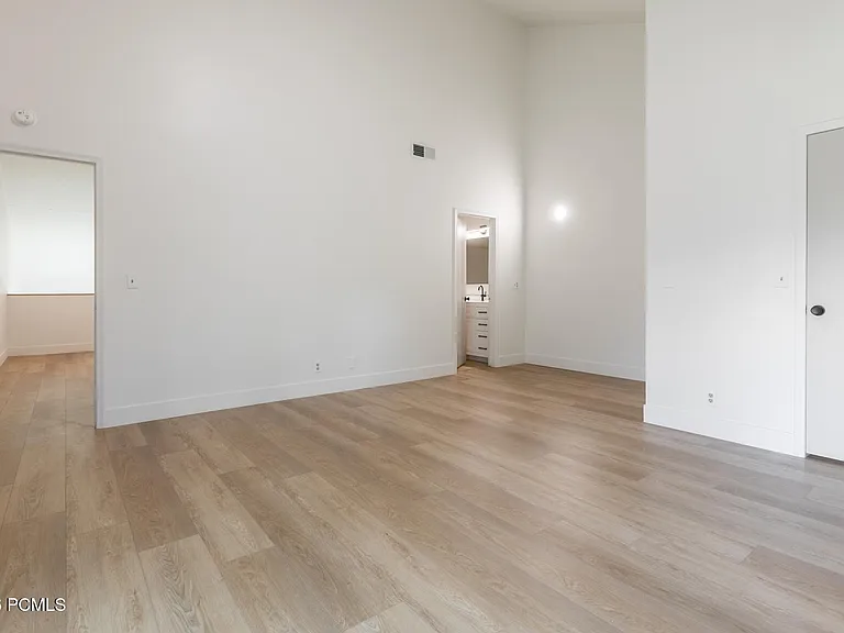 1656 Village Round Dr — Photo 17