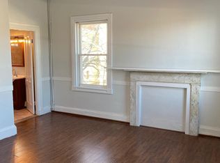327 Broadway APT 2R, Providence, RI 02909