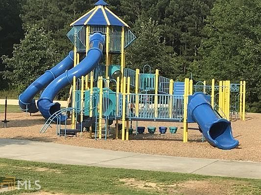 4th image of 3839 Lake End Dr