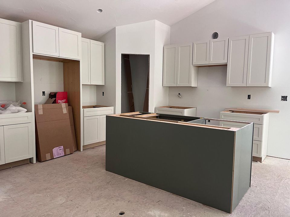 2nd image of 6439 Luda Ct
