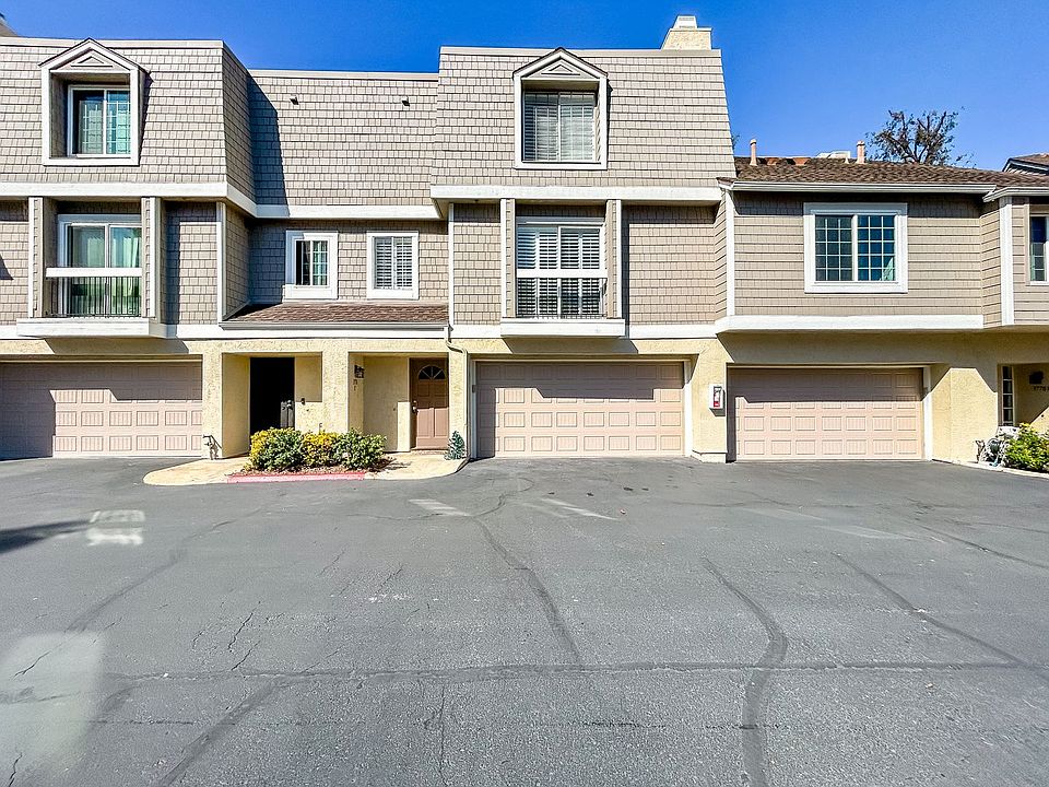 1st image of 3778 Balboa Ter Unit C
