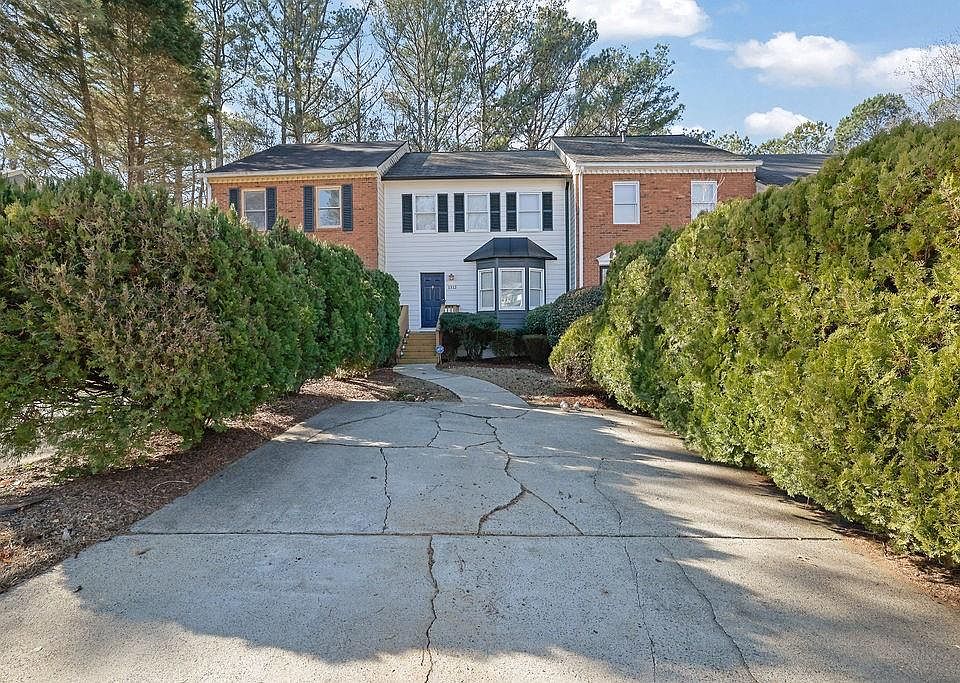 1st image of 1312 Poplar Pointe SE