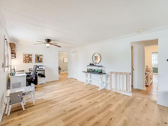 5th image of 516 Willow St