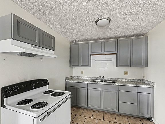 5th image of 3971 Prescott Ave