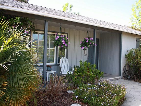 3rd image of 407 E Alamar Ave