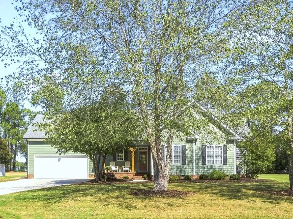 80 Adams Pointe Ct, Angier, NC 27501