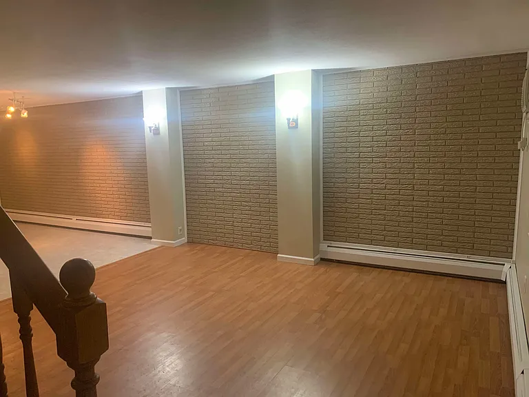 106 Churchill Dr #106 — Photo 5