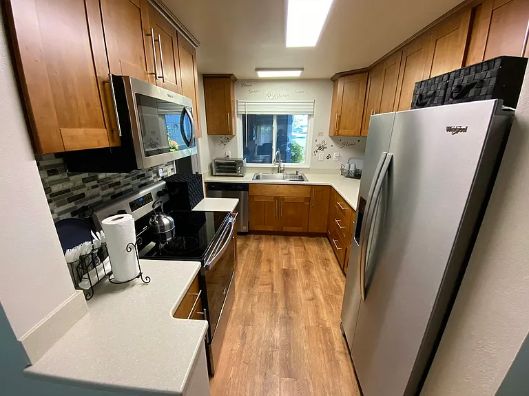 94-1030 Anania Cir — Photo 1