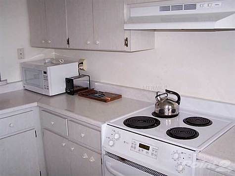 3rd image of 110 Vista Hermosa Cir APT 306B