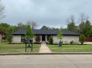 305 Oak Valley Dr, Colleyville, TX 76034