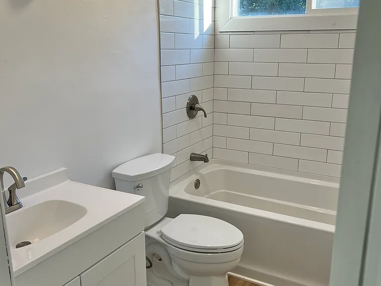 257 Monica Dr — Photo 8