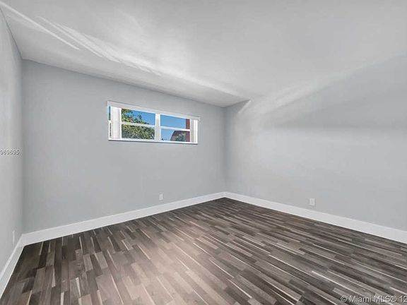 5th image of 9420 S Hollybrook Lake Dr APT 208