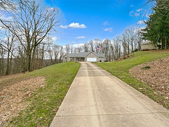 3rd image of 7007 Craig Ln