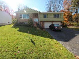 4216 Drexel Dr, Vestal, NY 13850