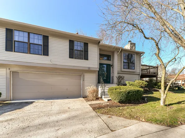 9528 Bay Vista East Dr, Indianapolis, IN 46250