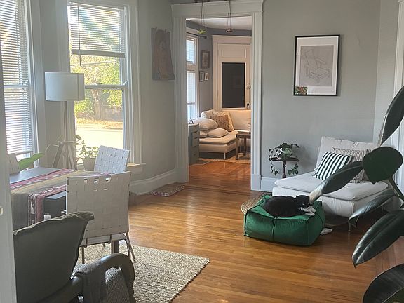 2nd image of 3648 Eastern Ave APT 1