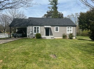 124 Greer Cir, Dickson, TN 37055