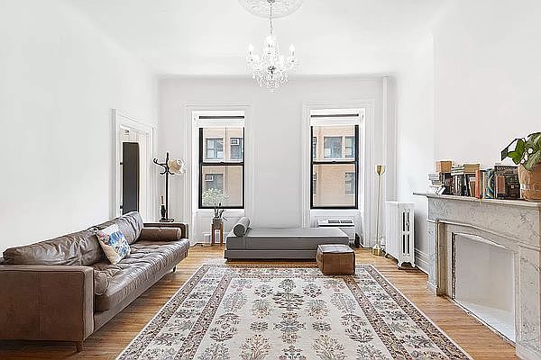 1st image of 333 W 18th St APT 2