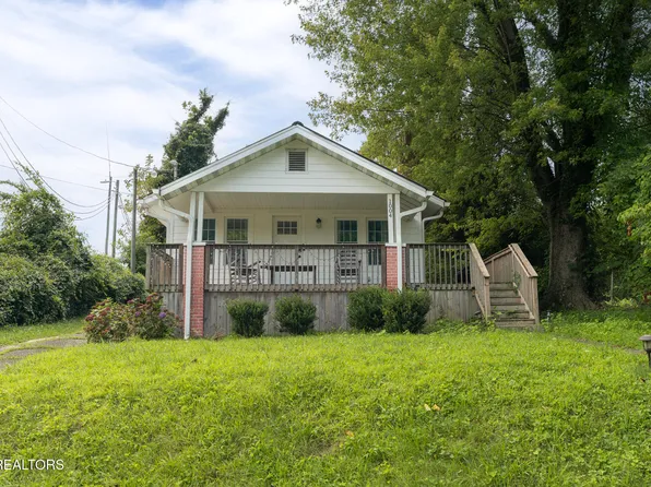 1004 Phillips Ave, Knoxville, TN 37920
