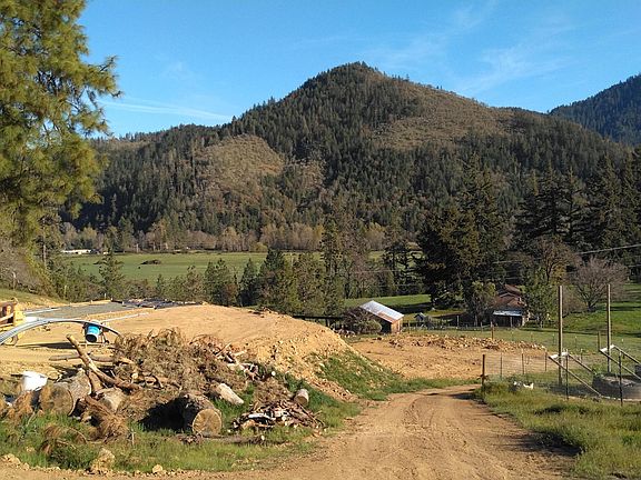 3rd image of 10820 Highway 238