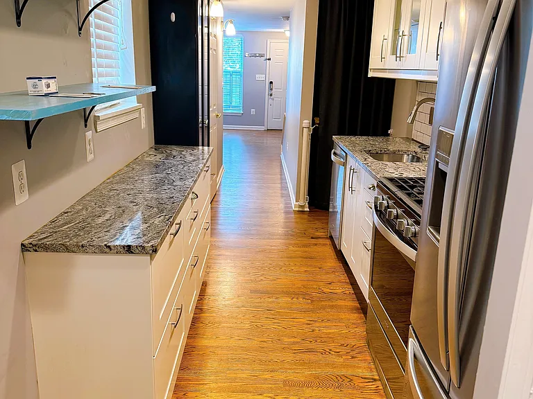 2503 Eastern Ave — Photo 10