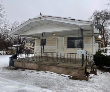 951 Bradley Ave, Flint, MI, 48503