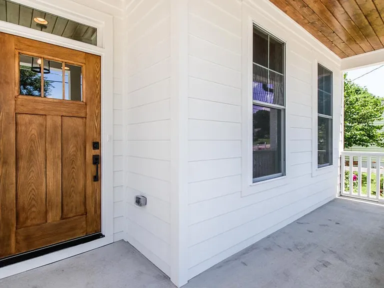 2000B Hutton Dr — Photo 14