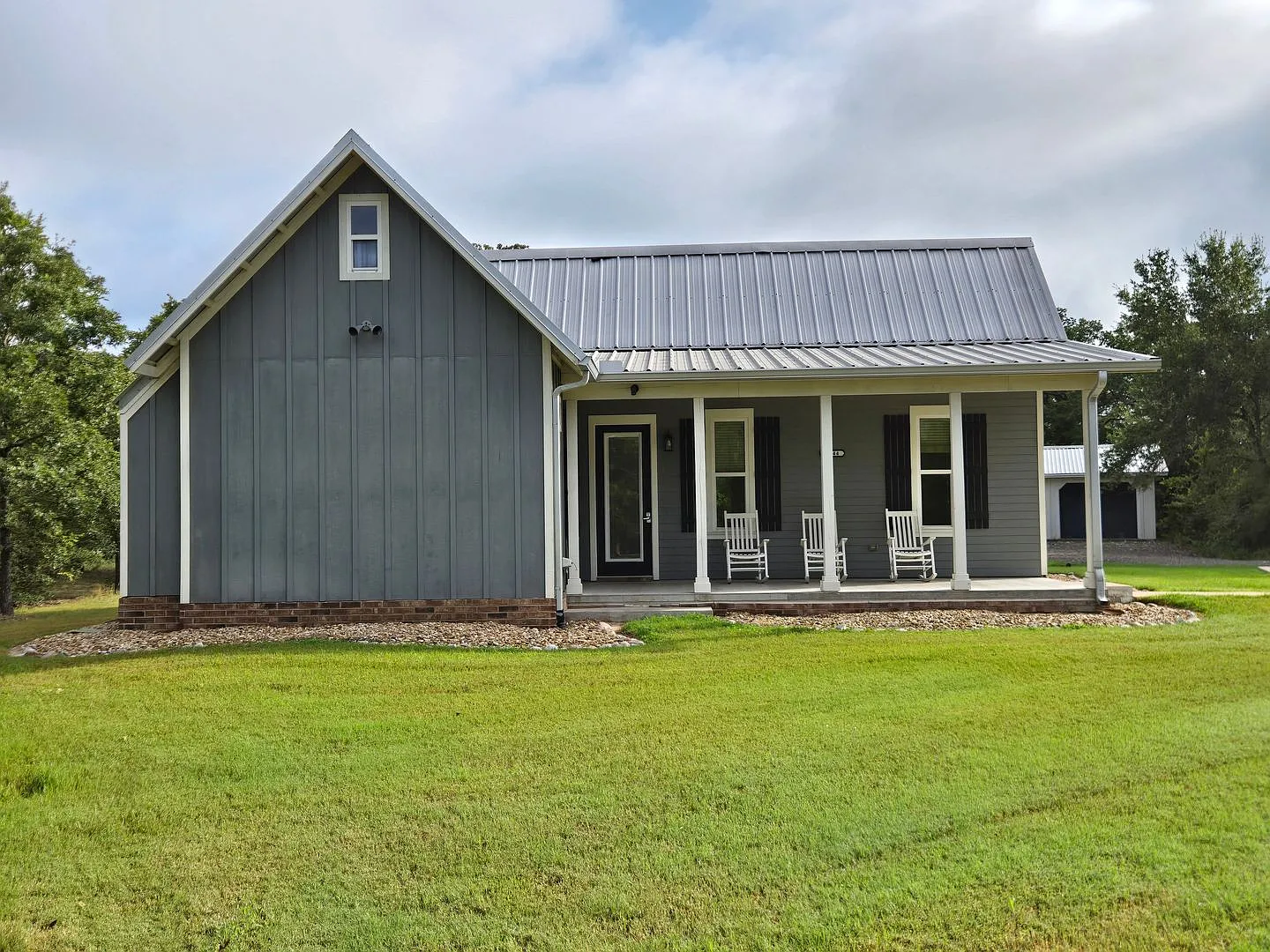College Station (Karnes City Cottages) - 2 Bedroom - 2 Bath - House - West of Easterwood Airport — Photo 3