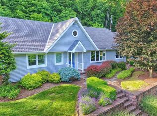 4744 Mountain View Rd, Harrisburg, PA 17110