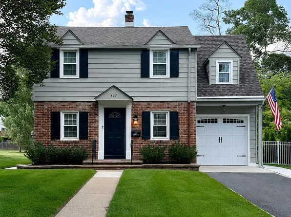 427 Avondale Ave, Haddonfield, NJ 08033
