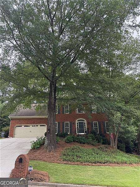 1st image of 2905 Arbor Woods Dr